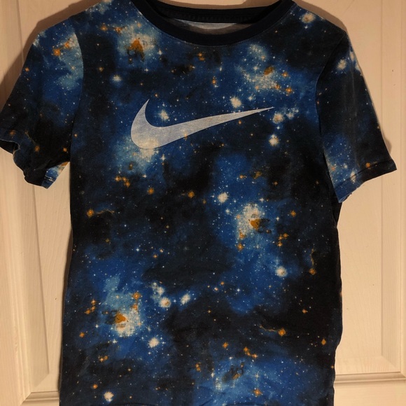galaxy nike tee - Picture 1 of 4